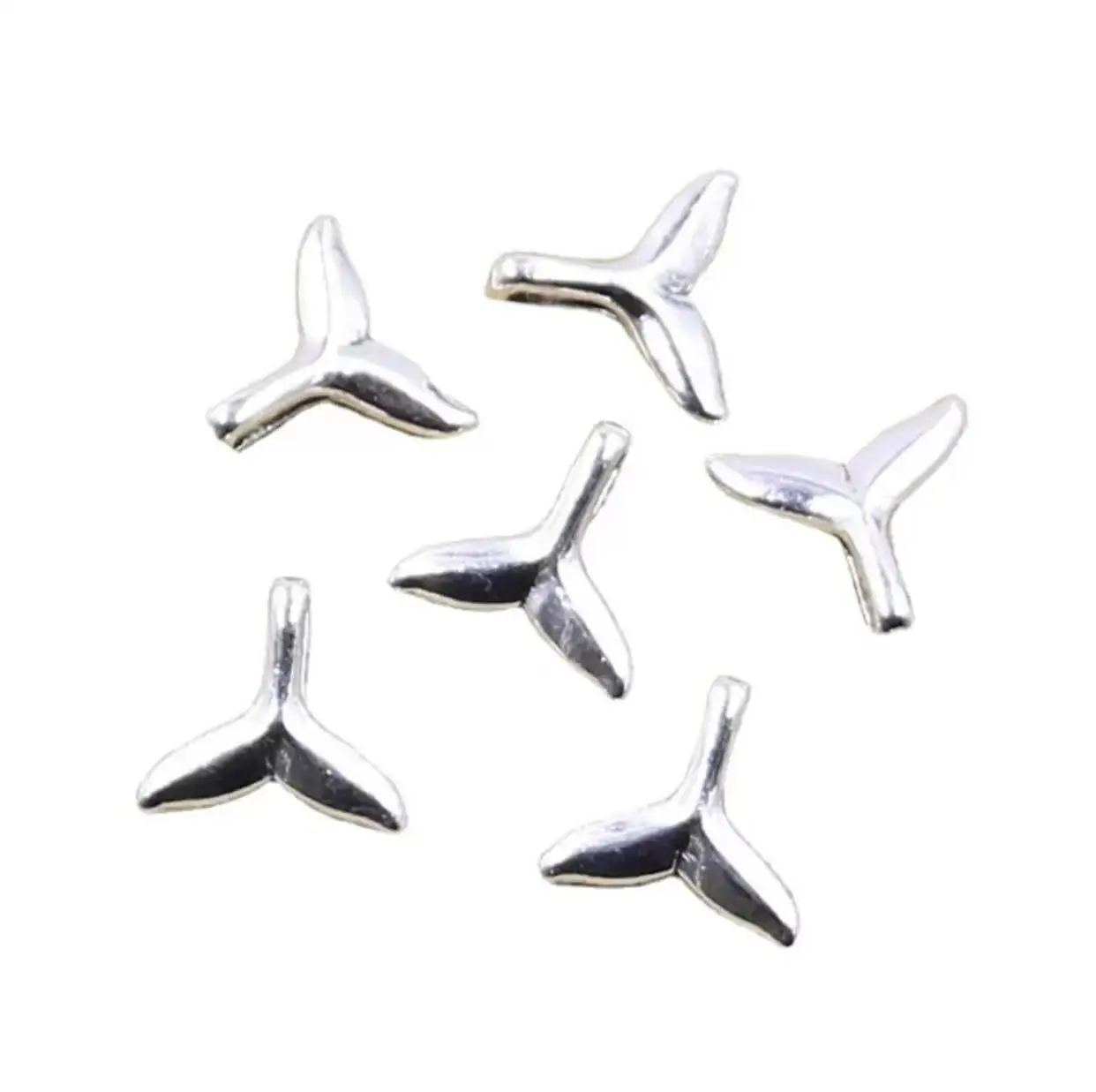 

25pcs 10*10mm Zinc Alloy metal tibetan silver tail pendants for jewelry making HW2979