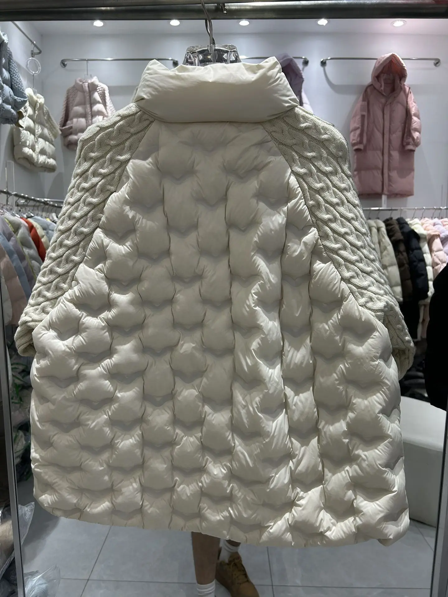 Winter White Duck Down Stand Collar Outwears Women Knitted Sleeve Splicing Down Jacket Female Thick Warm Zipper Parker Jacket