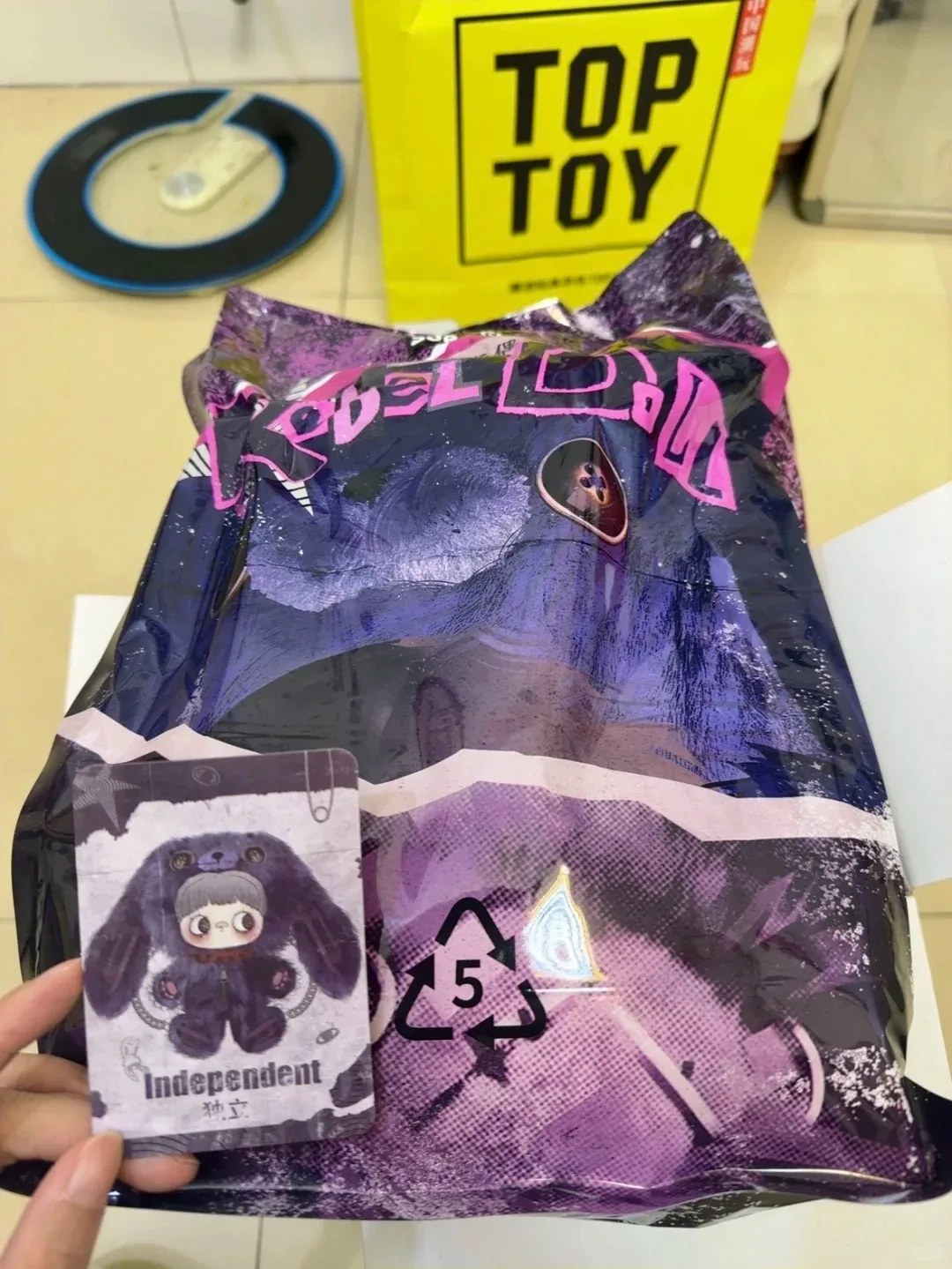 Nouvelle série de poupées Maymei Rebel authentiques, sac à dos 400% en boîte mystère, peluches Kawaii, porte-clés Maymei, boîte mystère, cadeaux décoratifs