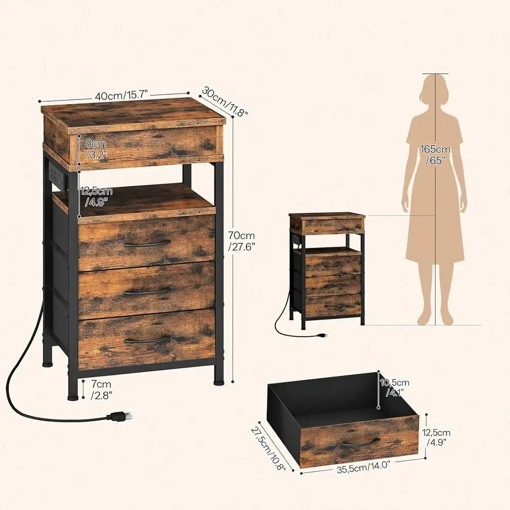 Sure, aqui está o título do produto reescrito:     Farol LED recarregável de alta qualidade com alça ajustável para caminhadas ao ar livre e C