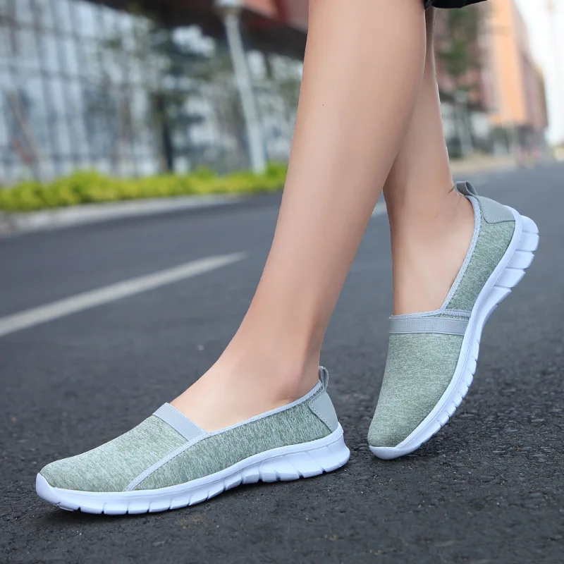 Women Sneakers Without Lace Soft Big Size Breathable Flat Casual Shoes Summer Walking Women Vulcanize Shoes Zapatos558