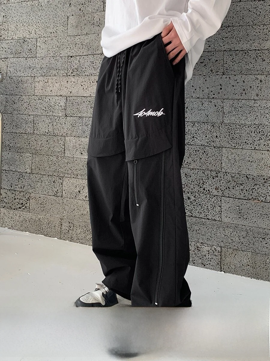 

Casual American Zipper Embroidered Woven Straight Leg Trousers Outdoor Workwear Waterproof Functionality Fleece Youth Spring