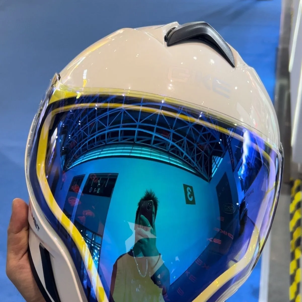 Qike Motorcycle Helmet Peeling Helmet Men and Women Four-season Ultra-light Motorcycle Travel Locomotive Ghost Helmet