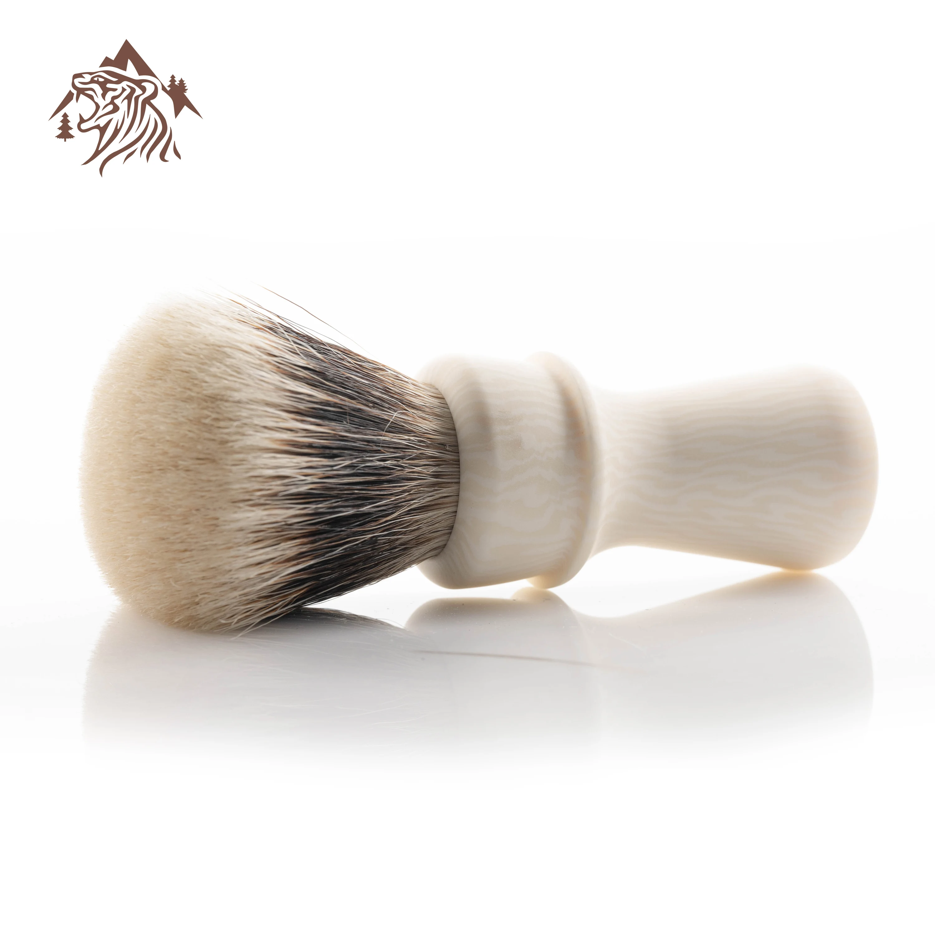 OUMO - Ozzy Ivory Resin CNC Artisan Shaving Brush