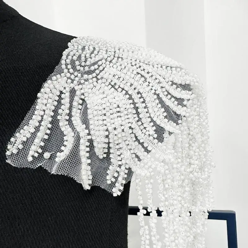 3D Crystal Tassel Beaded Shoulder Patches Vintage Heavy Embroidery for Vintage Outfit DIY Upgrade Accessory 1Pcs