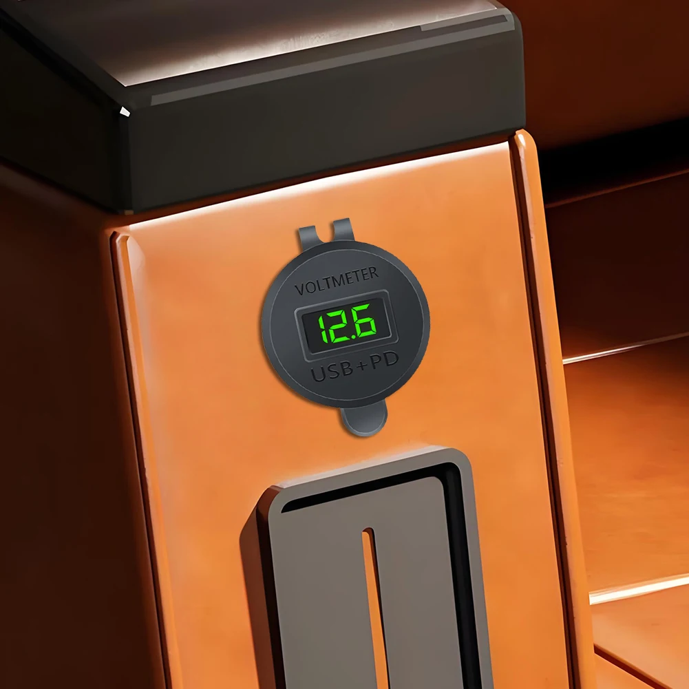 

Автомобильное зарядное устройство с двумя портами PD и двумя портами QC 3.0, вольтметром, быстрой зарядкой, 4 портами USB A и USB C для автомобиля, лодки, морского транспорта, грузовика