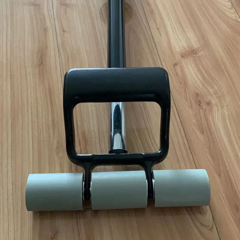 Pressure rollers for wallpaper and pvc floor with retractable pole