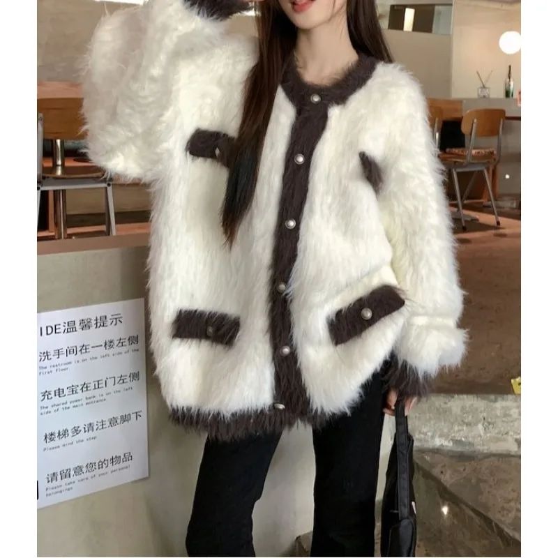 

2025 Autumn/Winter Warmth-Enhancing Cardigan Loose Retro Knitted Shirt Knitted Fashionable Coat