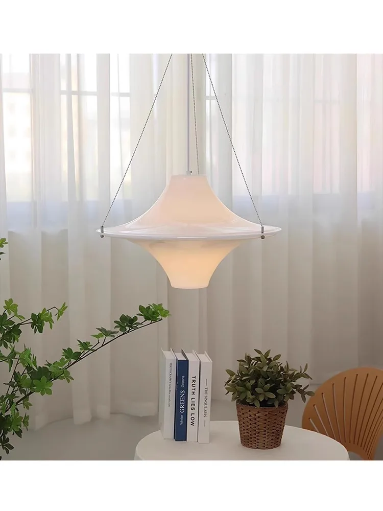 Medieval French Cream Wind Seagull Restaurant Chandelier Island Terrace Study Creative UFO Ambient Light