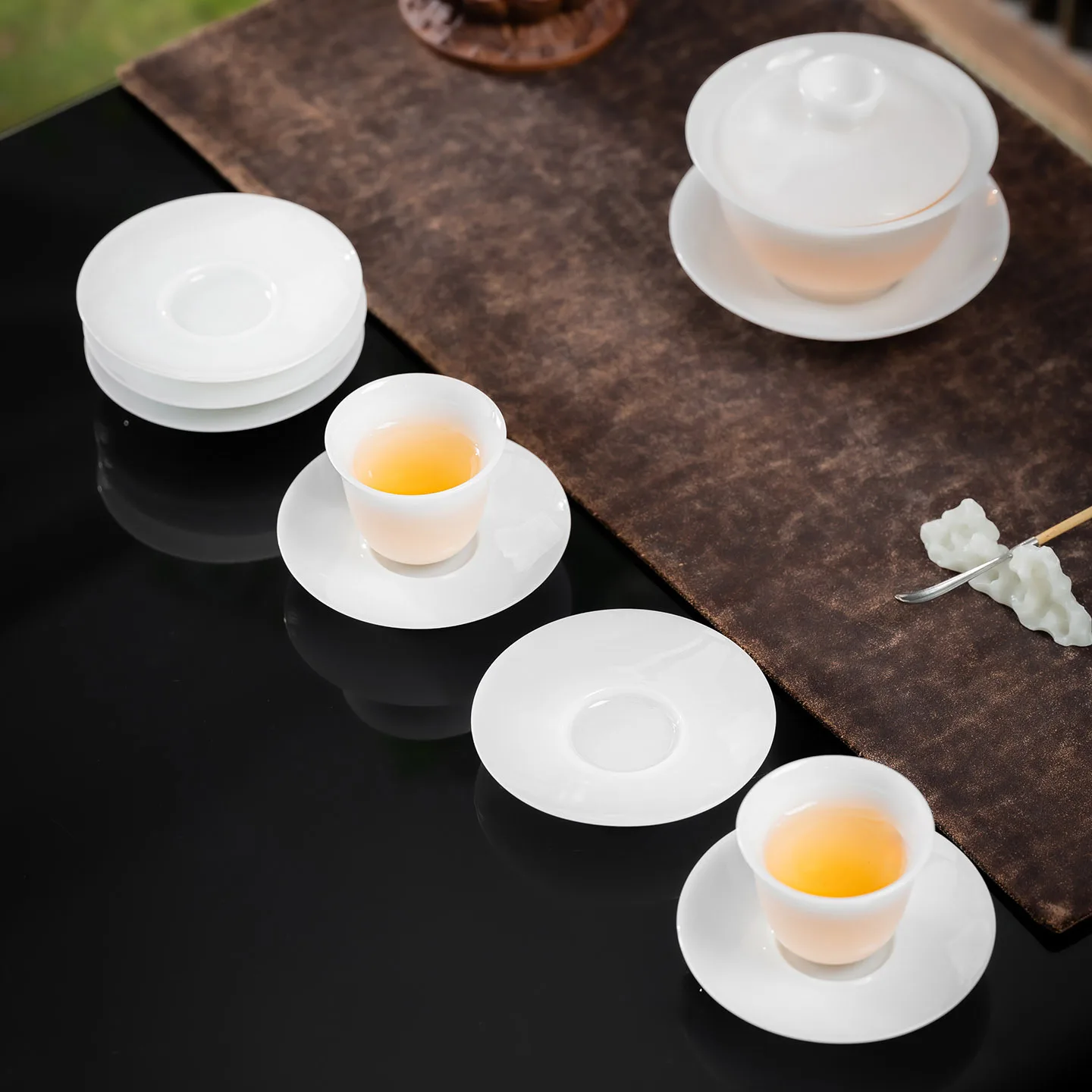 High-end Jade Porcelain Tea Coaster Tea Tray Accessories Tea Mat Personal Use Tasting Cup Master Cup Coaster Anti-drain