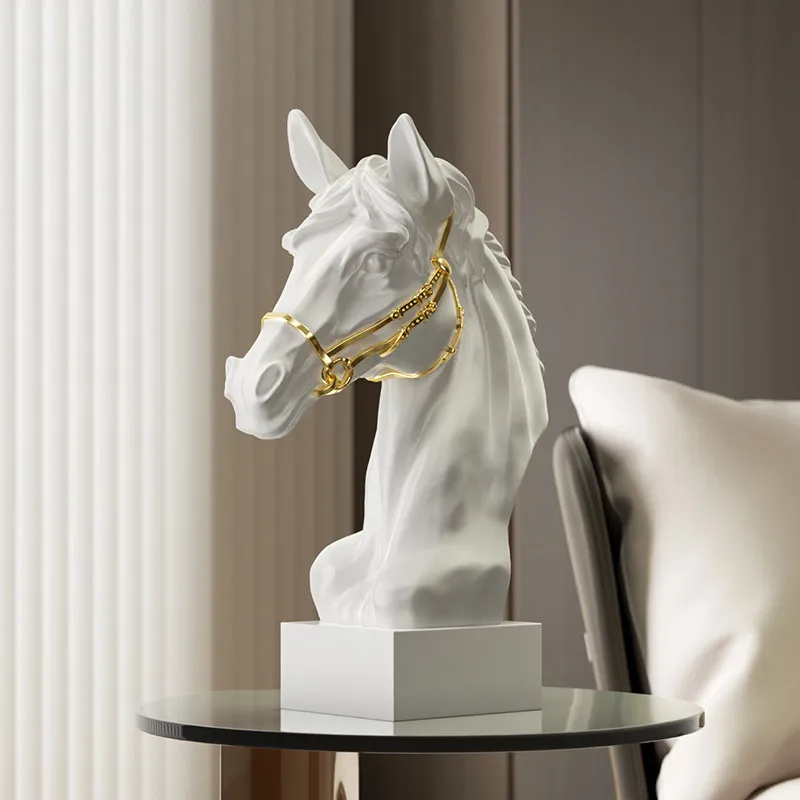 DSA advanced sense art horse head ornament sculpture soft decoration light luxury living room wine cabinet office display