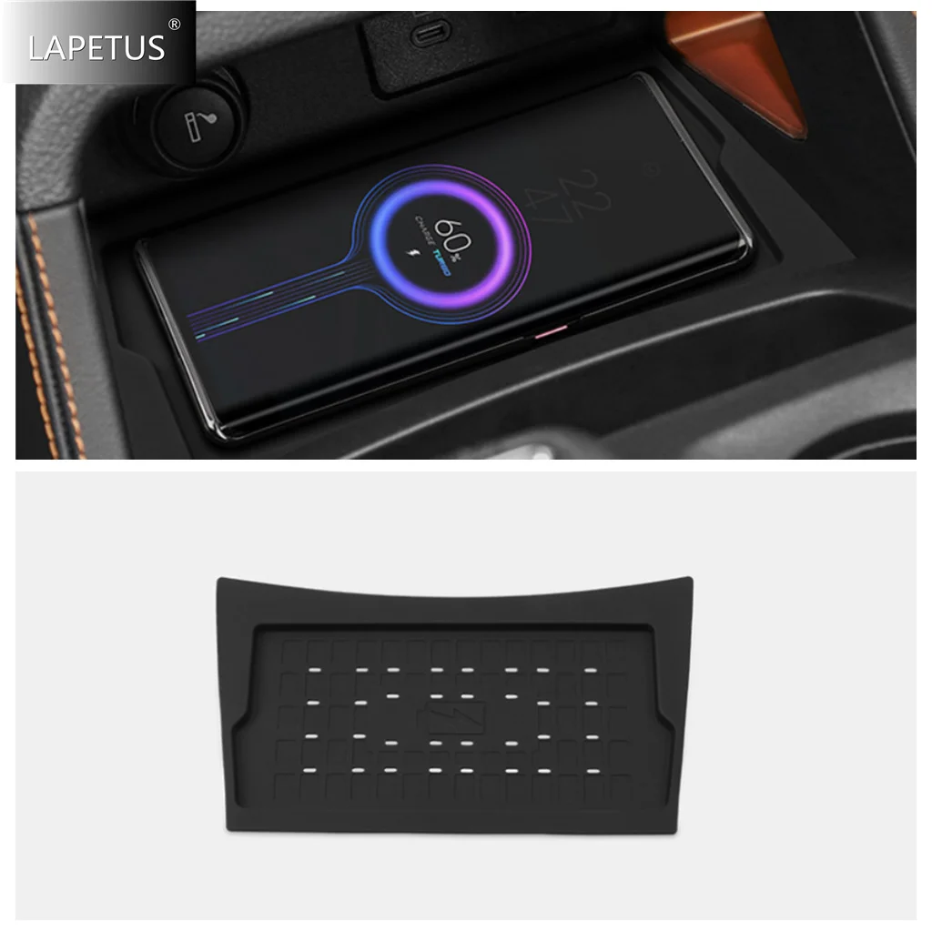 

Car Wireless Charger Phone Mat For Ford Ranger 2023 2024 2025 Fast Wireless Charging Pad Protection Silica Gel Accessories