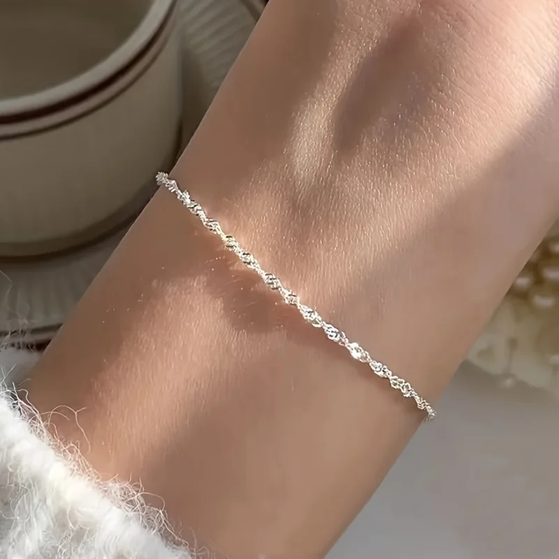1pc a Shiny Silvery Minimalist Chain Bracelet, a Easy Jewelry Gift Suitable for Both Men And Women