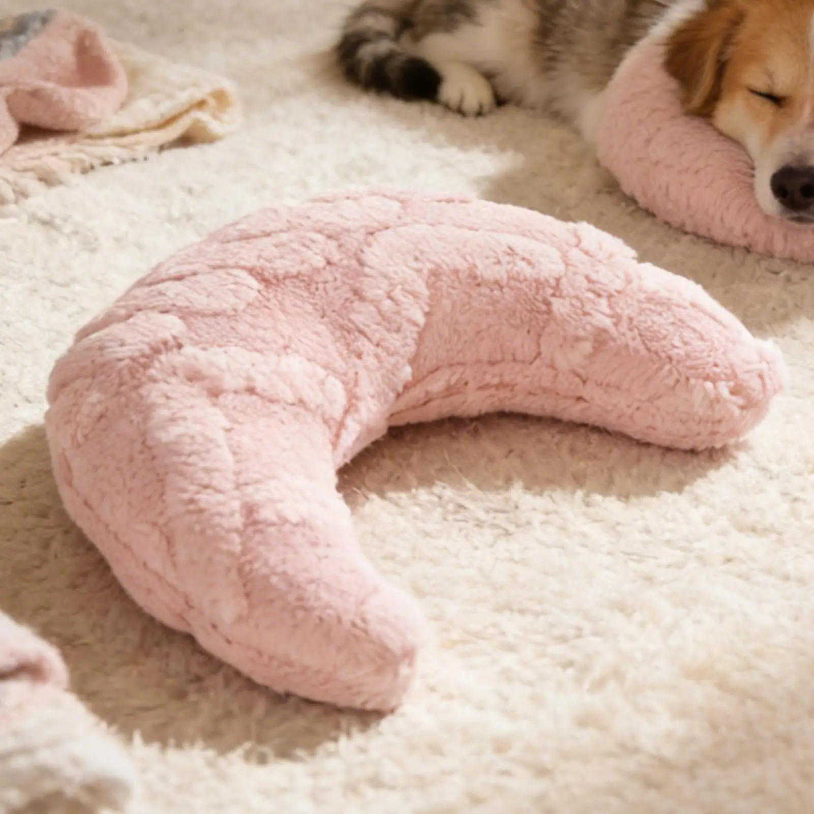 Haustier-Nackenkissen in Mondform, weiches Plüschkissen für kleine Tiere, Hamster, Frettchen, Kaninchen, Käfig, Schlafzubehör für Haustiere – Detail 1