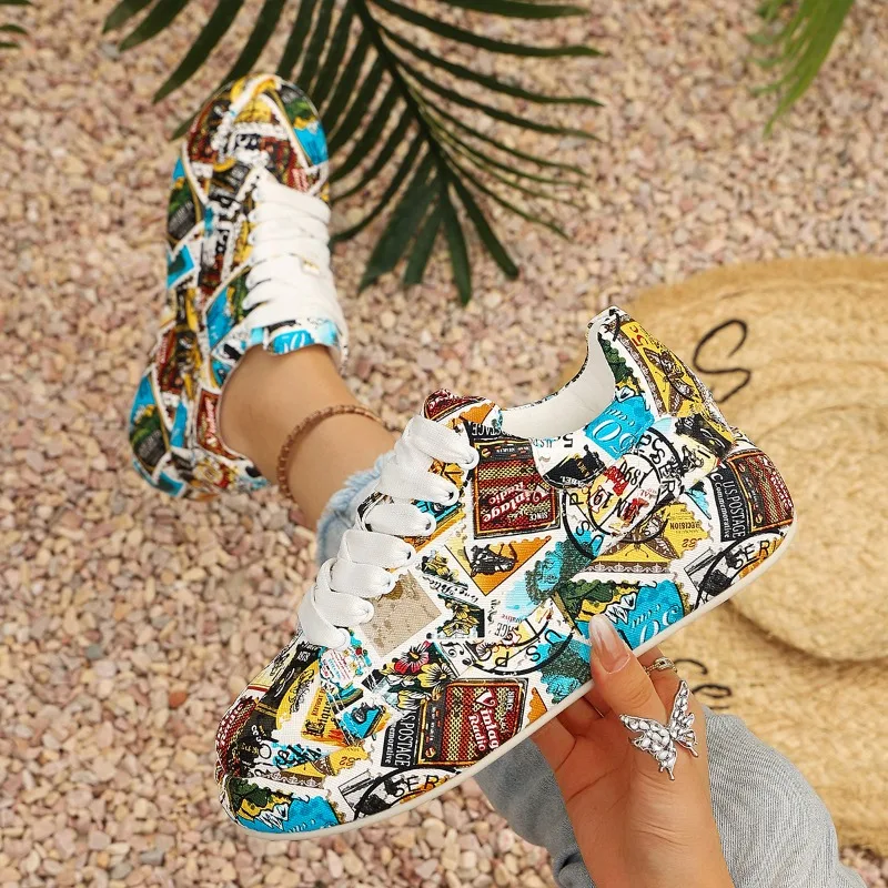 Women Sneakers Thick Soled Comfort Loafers 2026 New Fashion Hand Painted Graffiti Designer Shoes Outdoor Casual Female Sneakers