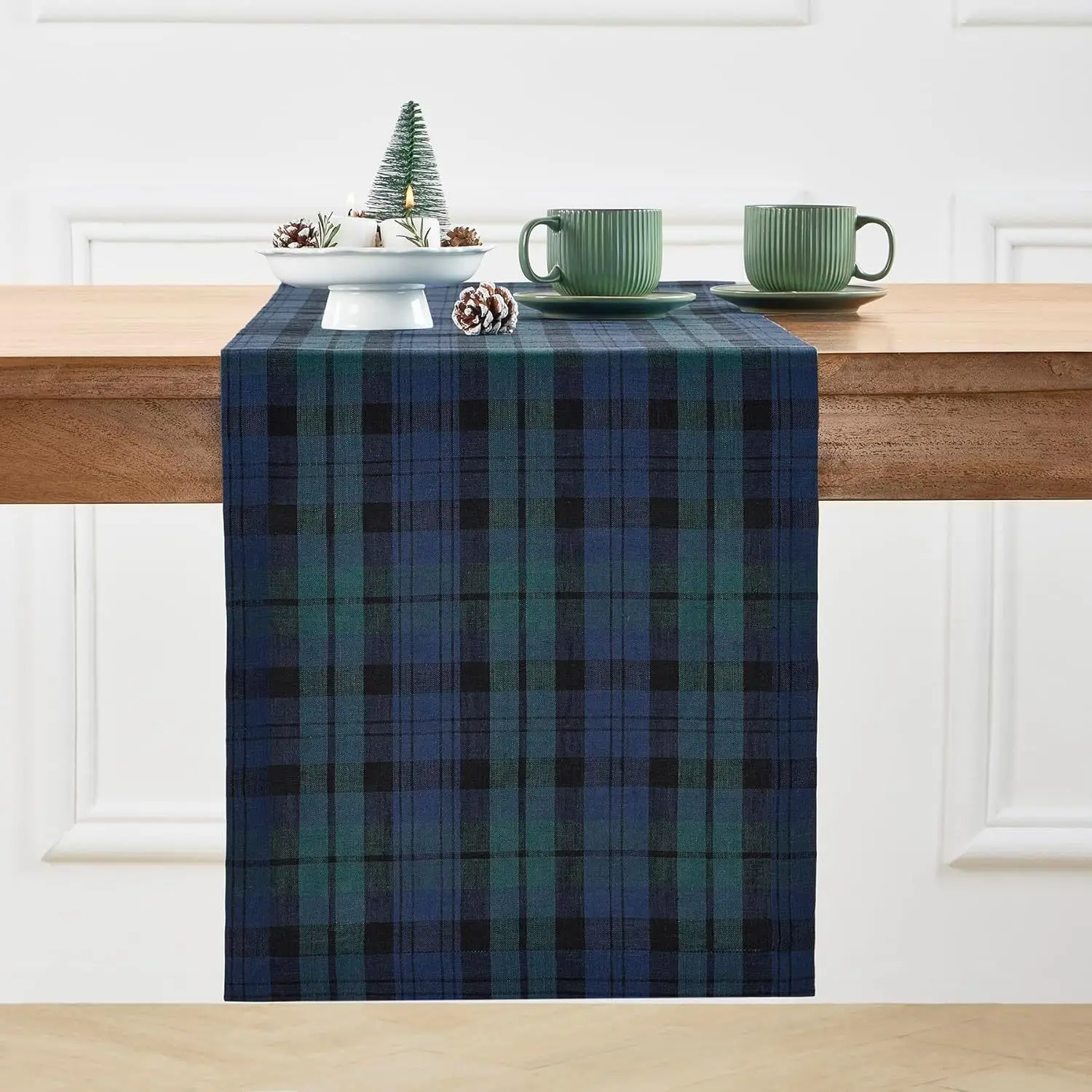Black Watch Plaid Table Runner 2DSingle Print Classic Stylish Durable Table Runner Home Dining Room Kitchen Christmas Vibe Decor