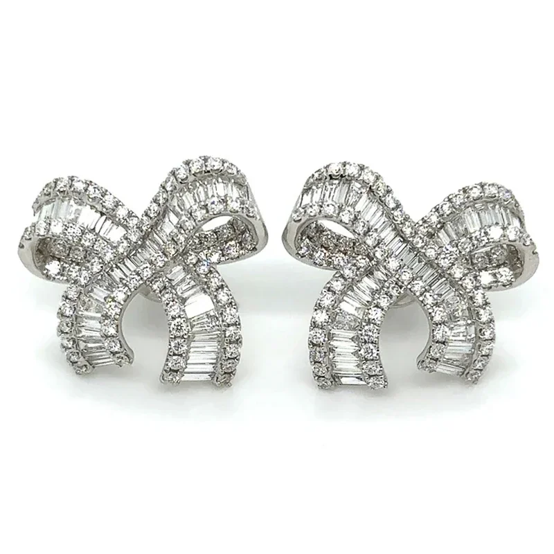 Huitan Bowknot Shaped Women Stud Earrings Inlaid Shining CZ Fashion Wedding Party Accessories Daily Versatile Elegant Jewelry