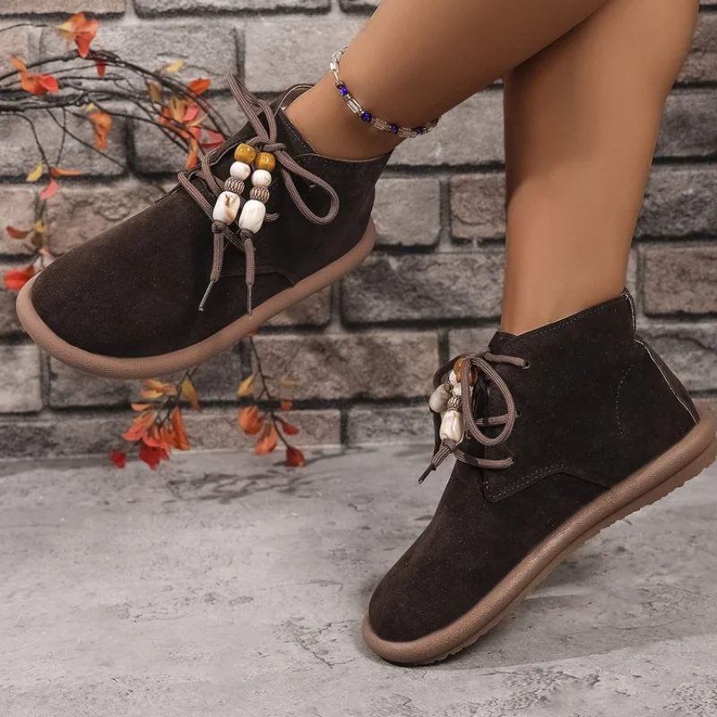 أحذية نسائية جديدة للخريف ذات قاع مسطح عالية الجودة غير متعبة، أحذية نسائية غير رسمية تتميز بشخصية