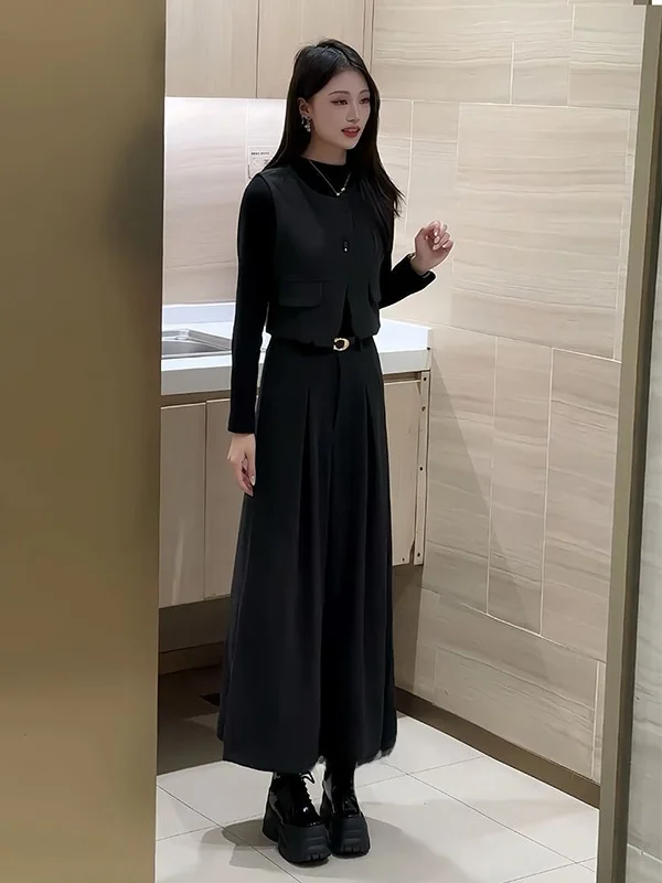 

Chic Commuter Three-Piece Set Women's Spring 2026 Korean Style Age-Defying Vest Base Shirt Wide Leg Pants Fashion Ensemble