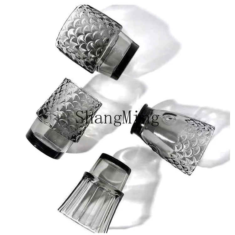 

PYH creative koi stacking cup fish-shaped glass has more than four-piece wine cabinet for household water glasses every