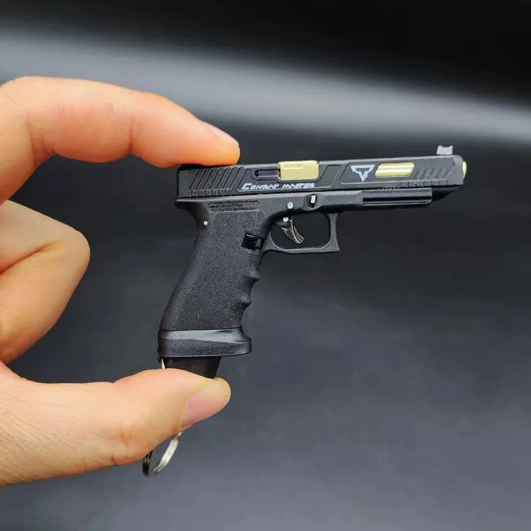 Minipistola de juguete de aleación para niños y adultos, llavero de aleación de 1:3, G34 TTI, modelo de pistola, ensamblar, desmontar, pistolas de