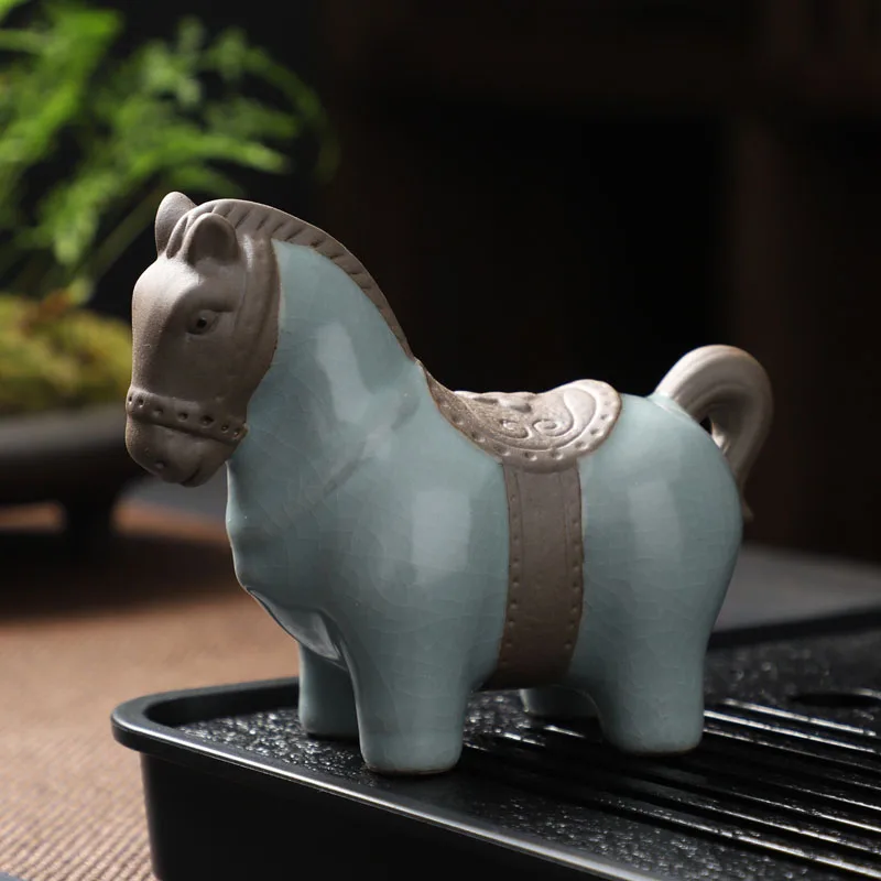 Ma to success tea pet decoration boutique can raise zodiac horse ceramics creative home cute tea play knickknacks
