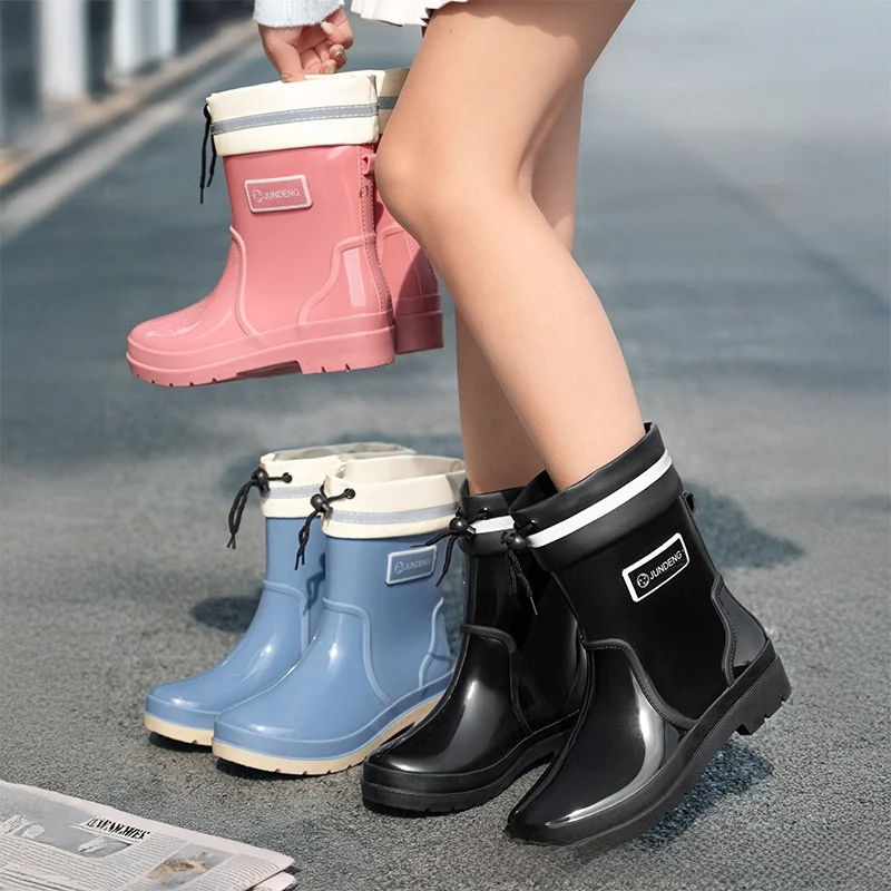 

Women's Fleece Lined Waterproof Non Slip Lightweight Winter Rain Boots Durable Rubber Shoes Comfortable Breathable PVC Upgrad...