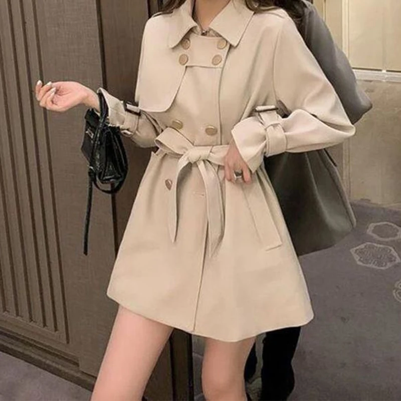 

Solid color windbreaker women's autumn 2024 new British style lace-up waist coat short fashion design sense long coat.