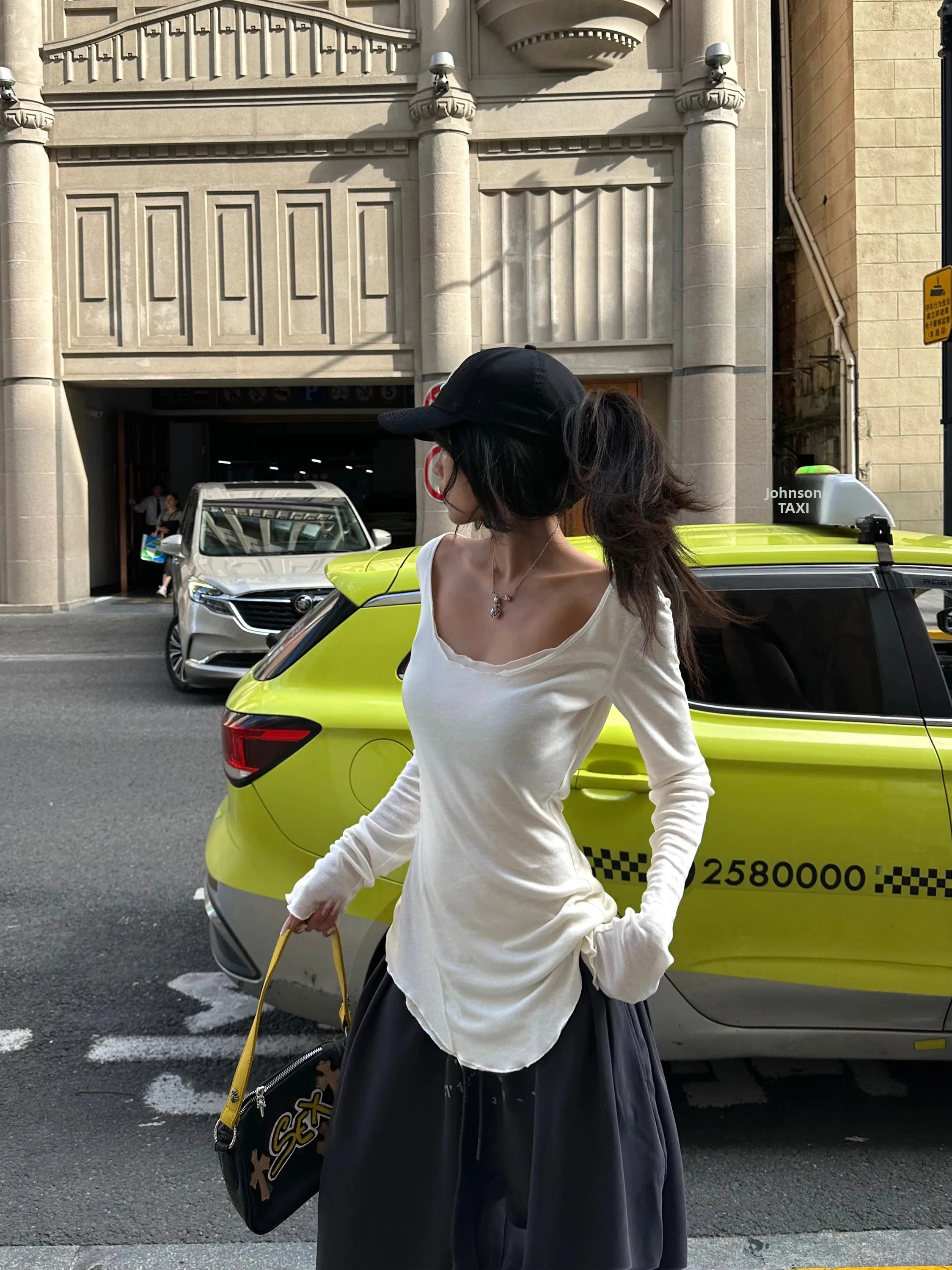 Slim Fit Long Sleeve T-Shirt Women Early Autumn Thin Warden  White Rylee Woolen Knitted Top Casual Style Universal Fit