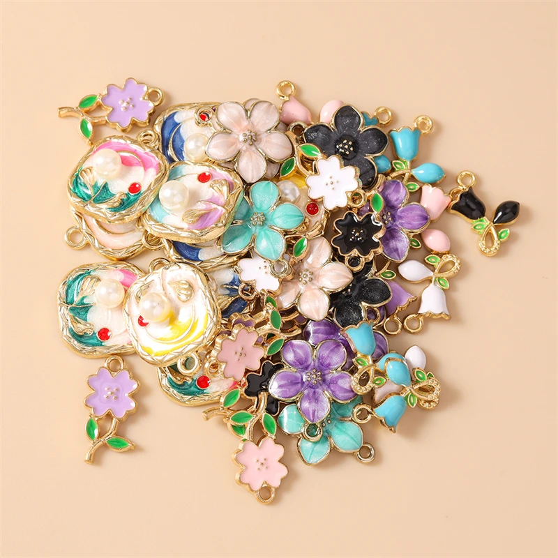 10 Stück niedliche, bunte Emaille-Blumen-Anhänger zum Basteln von Ohrringen, Halsketten, Armbändern, DIY-Handarbeiten und Schmuckzubehör – Detail 4