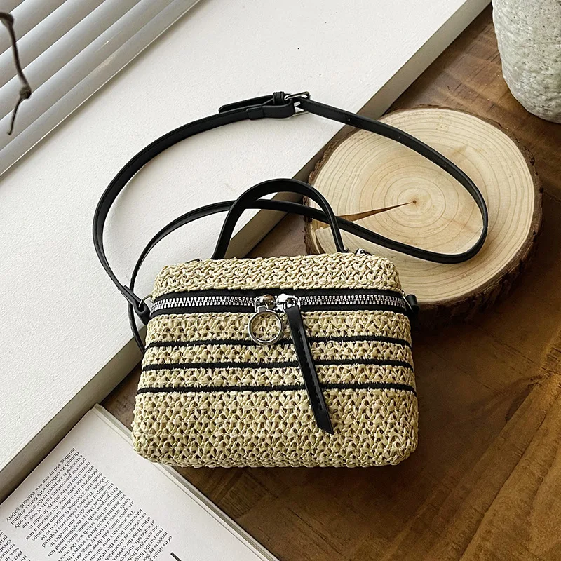

2025 Artisan Woven Bag - Boho Square Crossbody Purse | Natural Straw Handbag | Summer Vacation Essential