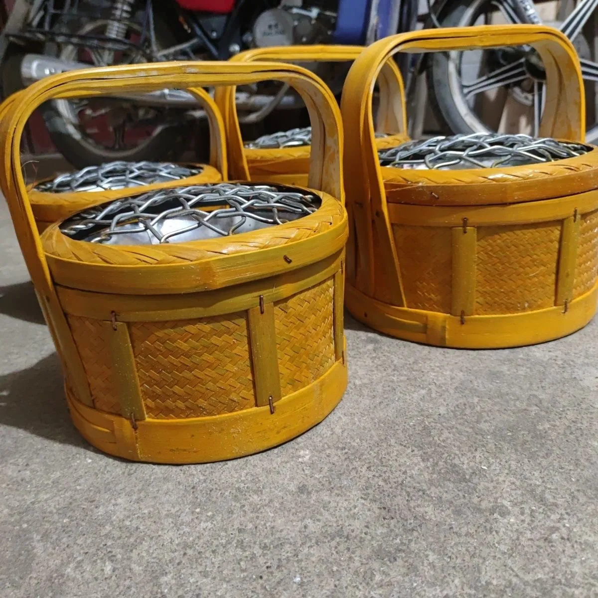 estufa-de-lena-tradicional-portatil-hecha-a-mano-en-jiangxi-cesta-de-fuego-para-calor-interior-esencial-para-camping-y-viajes-fuente-de-calor
