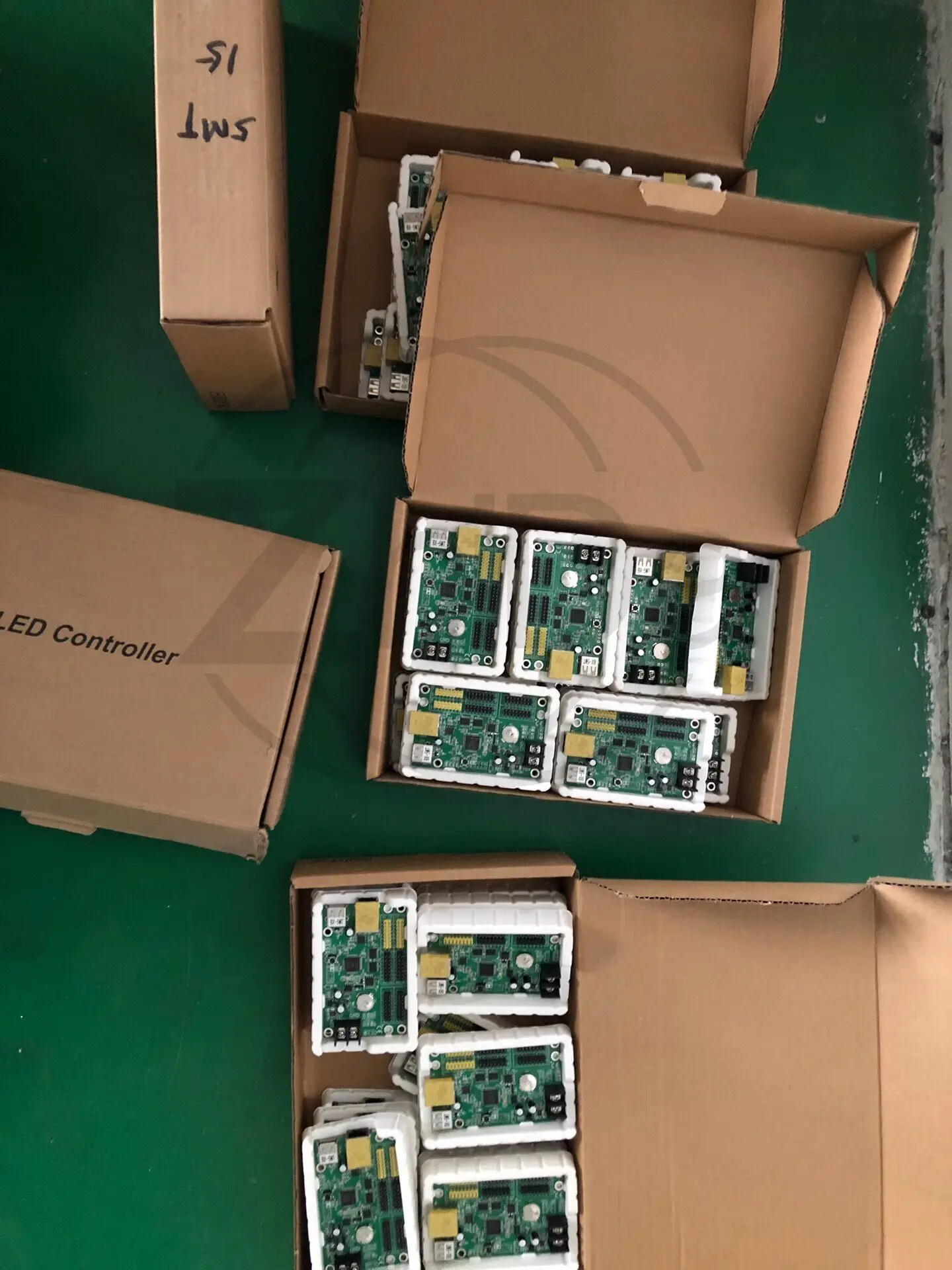 1pc BX-5MT Network Interface - 10/100/1000Mbps Ethernet Network Card for Desktop Computer Network Interface