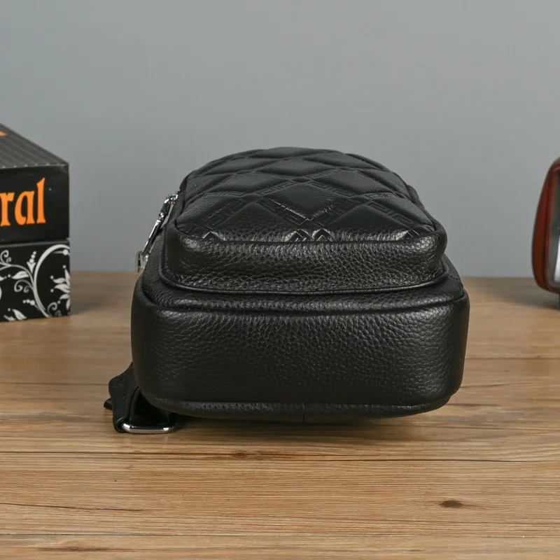 leather-chest-bag-men's-waterproof-wear-resistant-commuting-travel-crossbody-casual-style-korean-version-business-bag