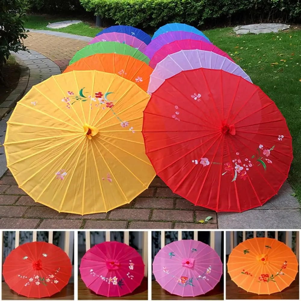 

Chinese Antique Style Oiled Paper Umbrella 10 Colors Costumes Photography Umbrella Decorate Umbrella Bridesmaids Party Scenery
