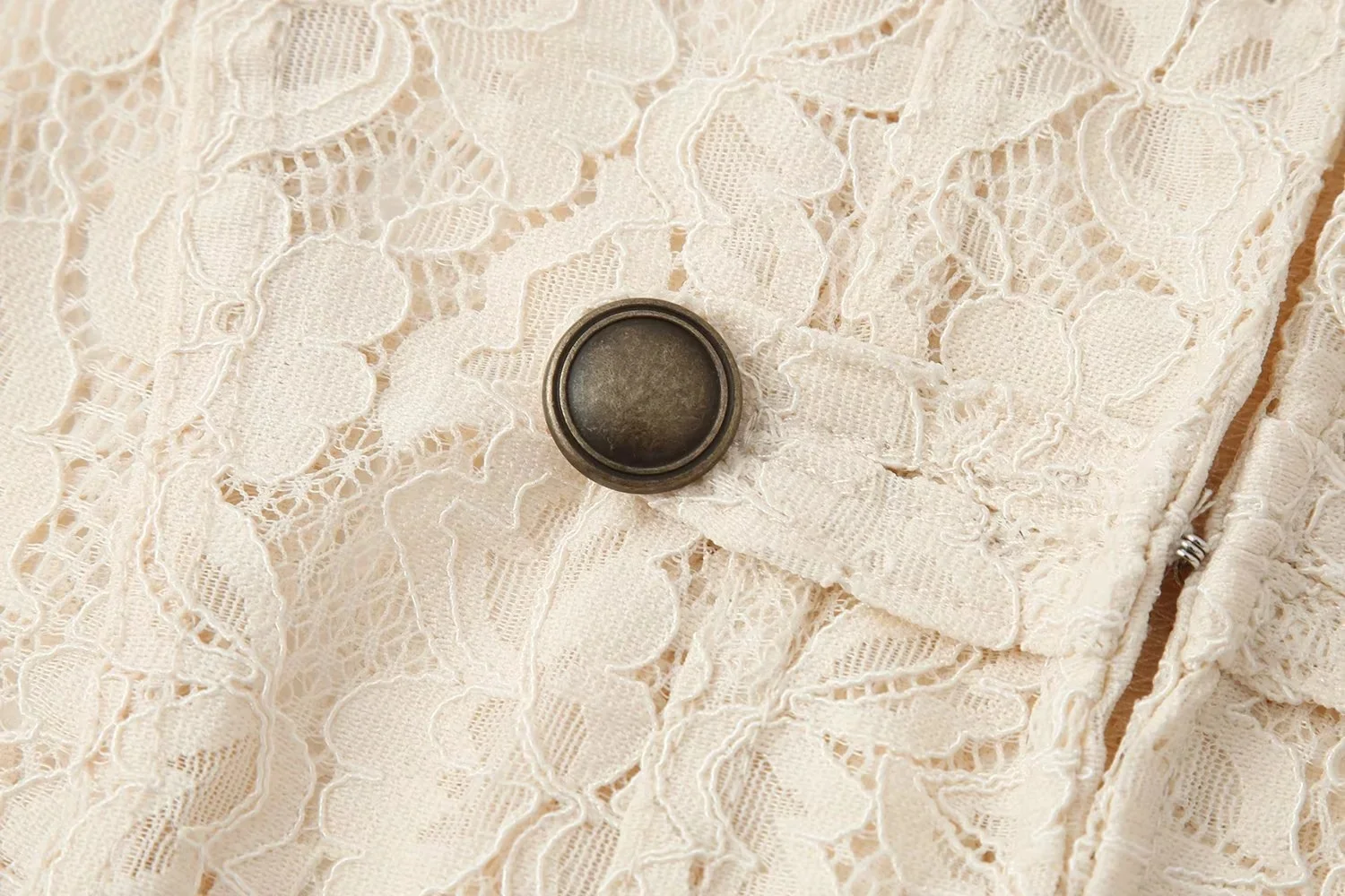 KONDALA High Street Chic Damen-Kleidanzug mit Spitzenmuster, Knotenknopf, Langarm-Oberteil, Trägerloses Kleid, Mode 2026 Sommer-Herbst-Anzug – Detail 7