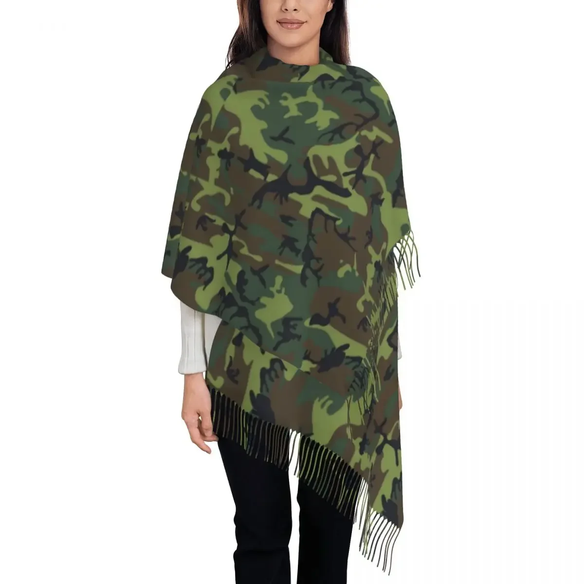 Écharpe imprimée camouflage de l'armée pour femme, châles extérieurs, long pompon rond, grandes écharpes de luxe, bandana d'automne, vert, 2024