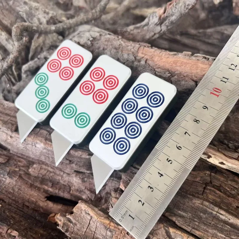 Новый мини-креативный художественный нож, декомпрессионная игрушка, маджонг, складной нож для плитки, EDC, портативный острый бытовой нож для распаковки