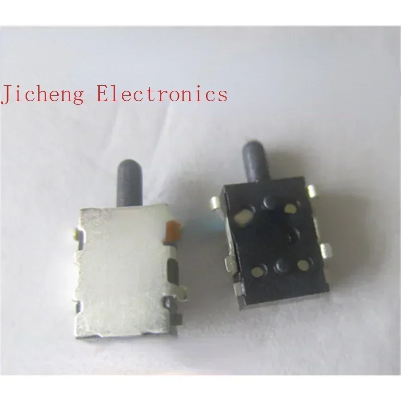 10PCS Is Normally Closed AndThe Reset Side Of The MiniatureTravel Limit Switch  Pressed ByTheTouch  ButtonTo Micro-move.