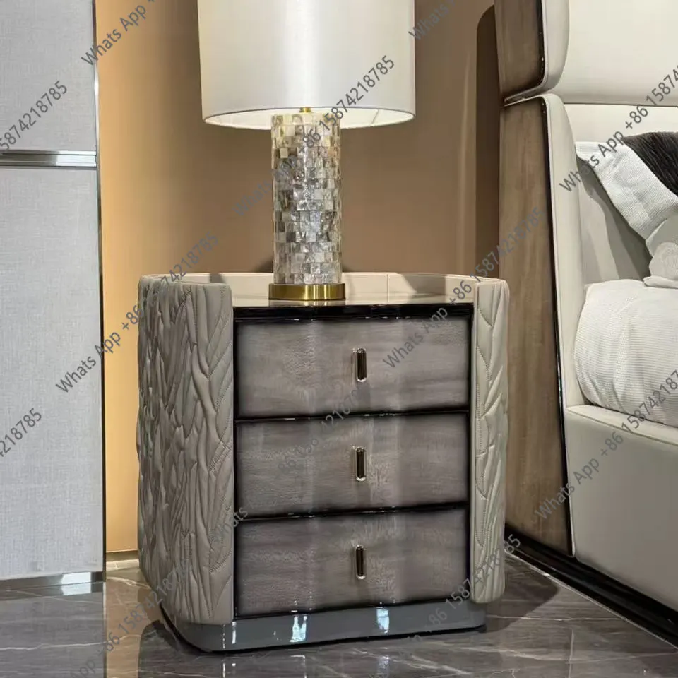 

Italian light luxury bed villa high PC and console game bedroom modern solid wood leather large flat double bed master