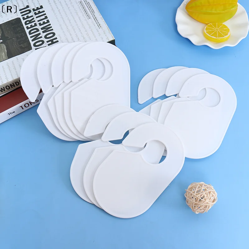 Baby Clothing Hanger Dividers - （R）12個入り DIY ベビー服サイズディバイダー プラスチック製服のサイズマーキングリング サイズディバイダー 衣類サイズタグ