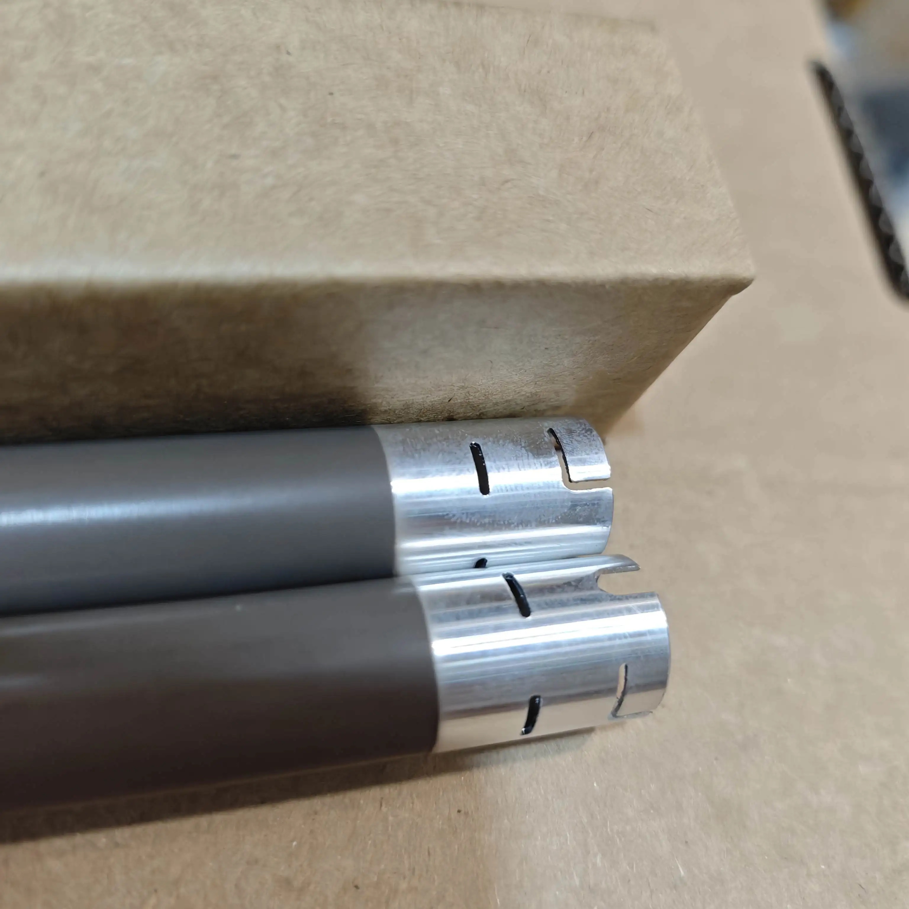 

5X LY3704001 LY2488001 Верхний нагревательный ролик фьюзера для Brother DCP 7055 7057 7060 HL 2130 2132 2220 2230 2240 2242 2250 2270 2280