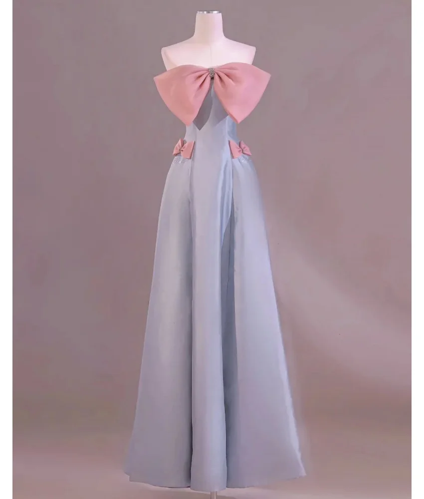 فستان سهرة مخصص رشيق من الساتان على شكل حرف a كريستال ثلاثي الأبعاد بفيونكة رقيقة بدون حمالات بدون أكمام بطول الأرض فساتين مناسبة مخصصة