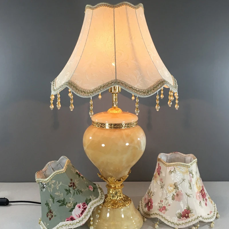 European Style Fringe Beads Lamp Cover Retro Jacquard Fabric Art Table Lamp Shades Bedroom Decor Luxury Pearl Tassel Lampshade