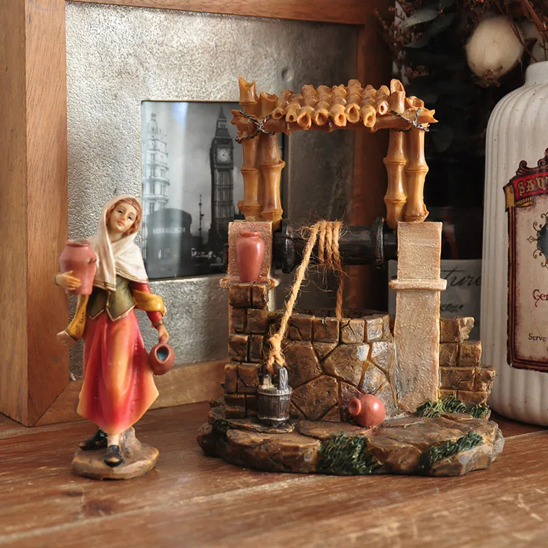 

Pastoral Retro Painted European Character Fetching Water Woman Figurine Water Well Sand Table Scene Ornament Gift