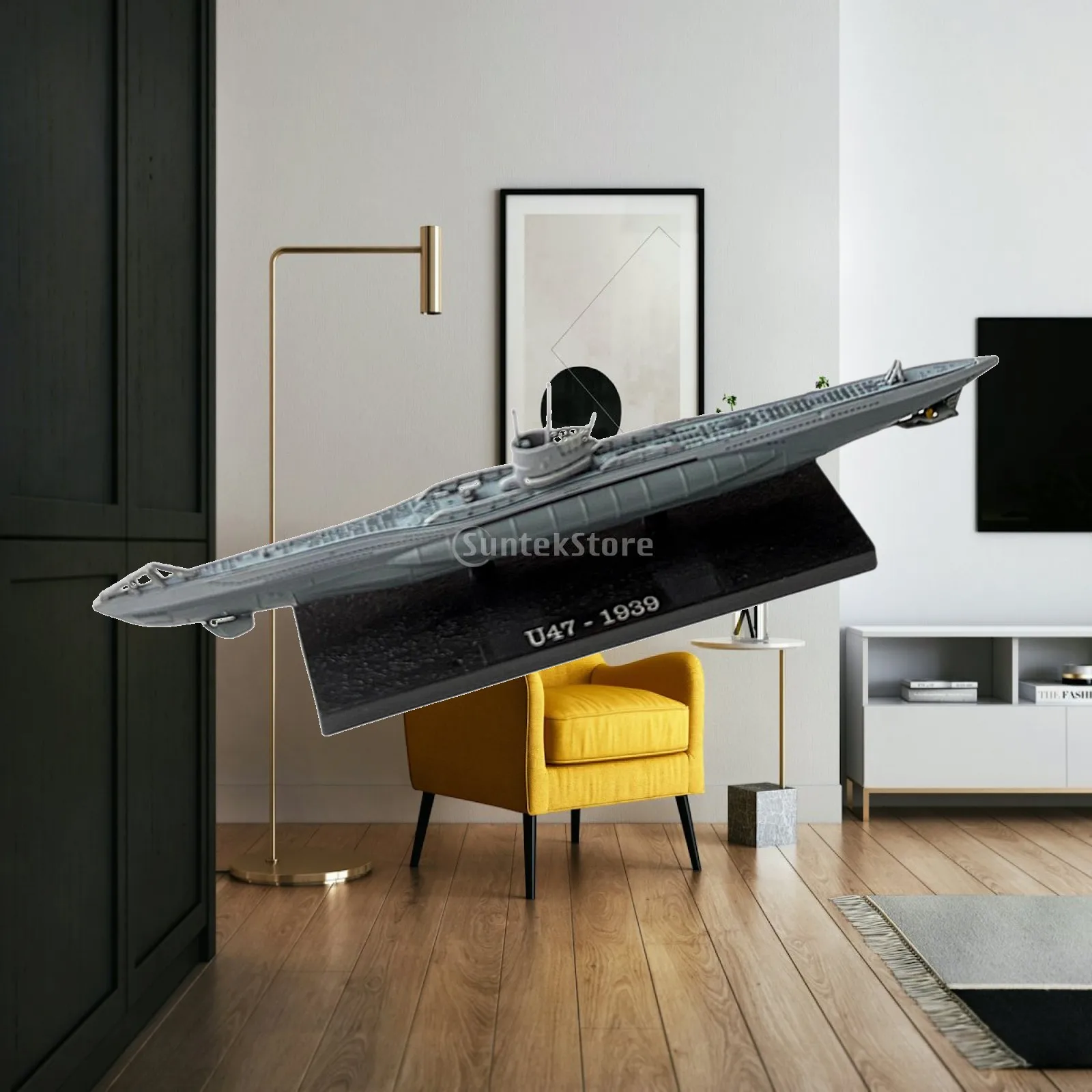 1/350 Scale Submarine Model Prop Collectible Ornament Simulation Ship Model with Base for Bar Cafe Shelf Living Room TV Cabinet