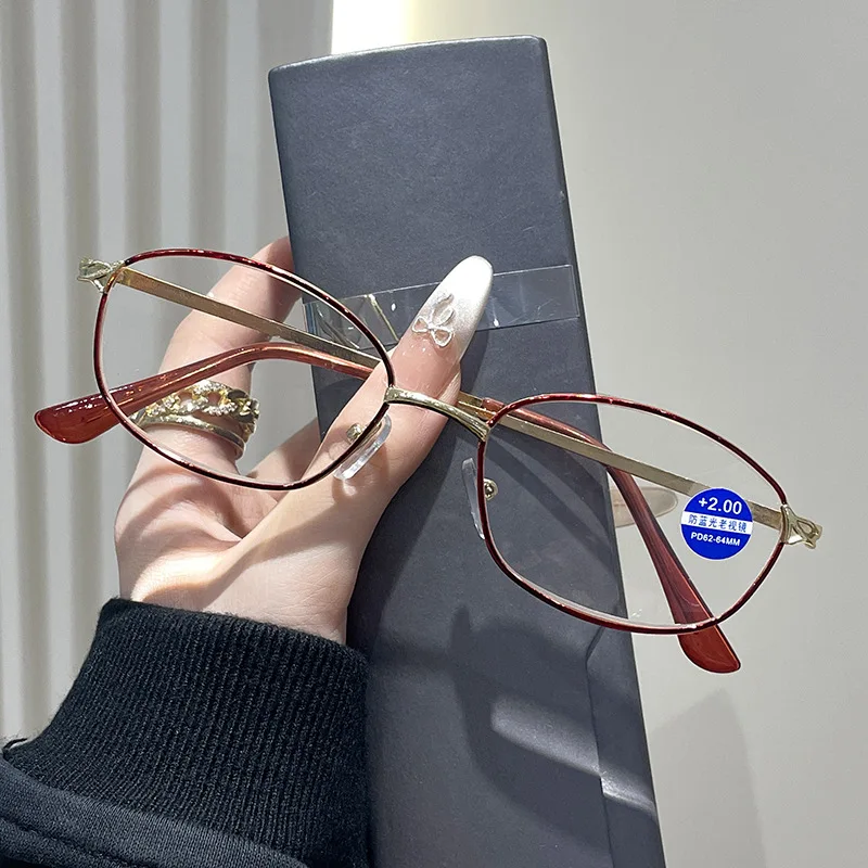 Lunettes de lecture tendance pour femmes, montures haute définition pour presbytie, lunettes anti-lumière bleue pour presbytie