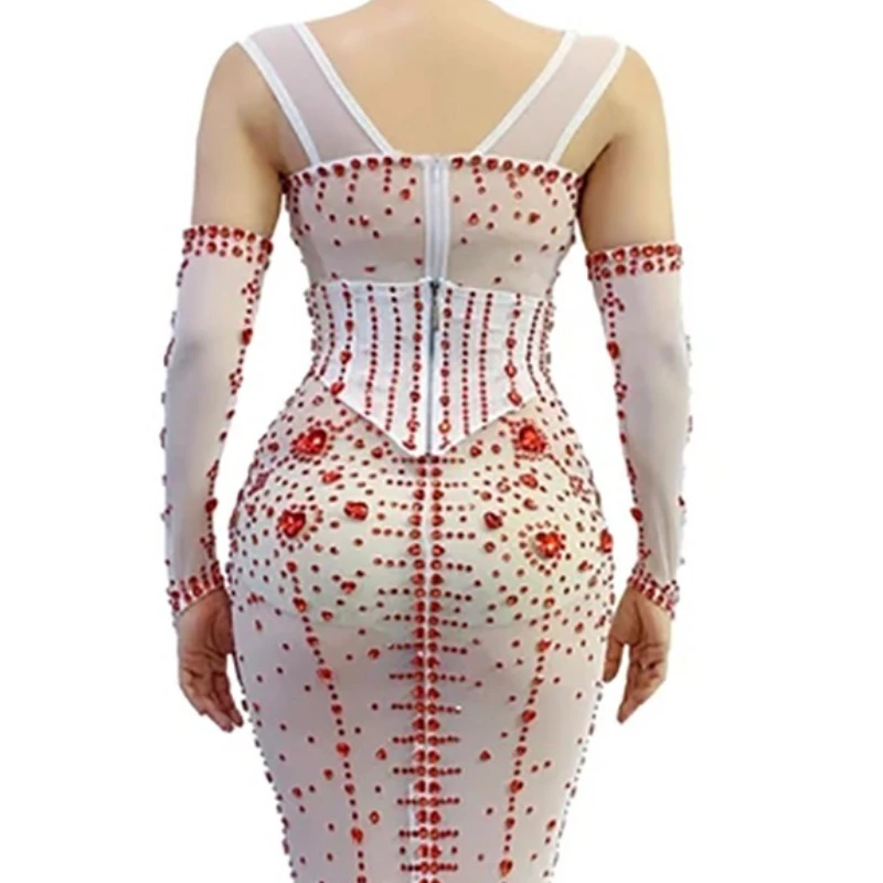 เพชรชุดวันเกิดหัวใจสีแดงเพชรTulleเสื้อกั๊กFishtailชุดวินเทจแฟชั่นVestidos De Gala De Noche Party Dresses