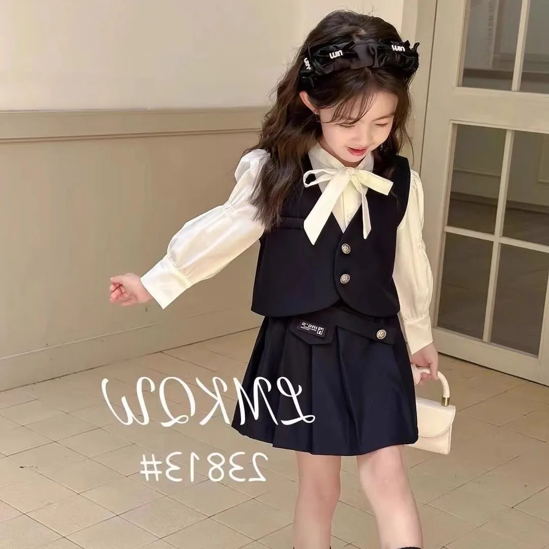 

Spring and Autumn Girls' Clothing Set New Style Children's Long sleeved Shirt Vest JK Skirt Fashionable 3-Piece Set