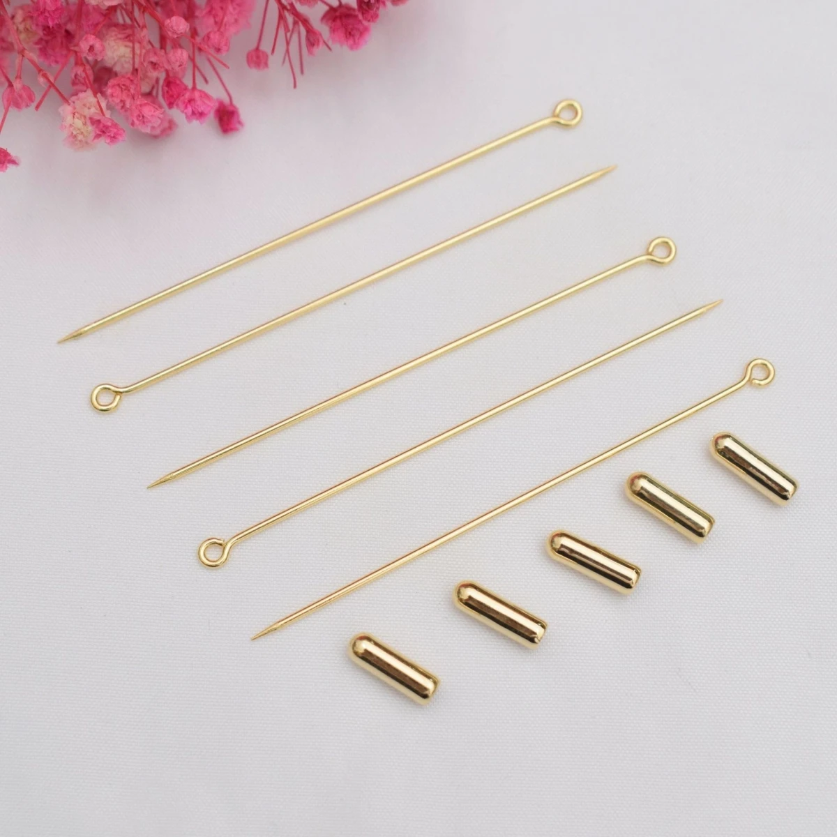 20 Stück 50/70mm Metall Lange Broschenstifte Sicherheitsstopper Nadel Schlaufenöse Reversbrosche mit Kappe für DIY-Bastelzubehör – Detail 3